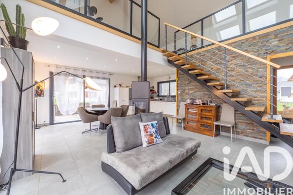 Maison à vendre 5 pièces 137 m² Le Bourg-d'Oisans