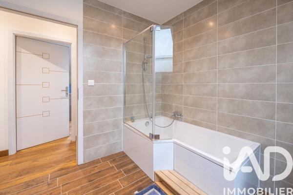 Maison à vendre 5 pièces 137 m² Le Bourg-d'Oisans