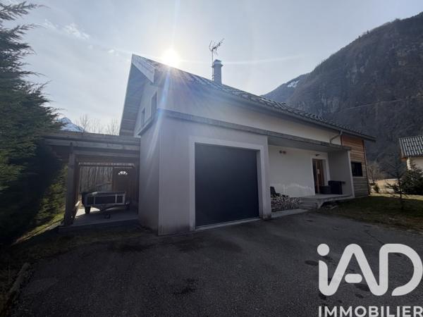 Maison à vendre 5 pièces 137 m² Le Bourg-d'Oisans
