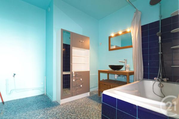 Appartement F2 à vendre  2 pièces - 68,03 m2 COURBEVOIE - 92