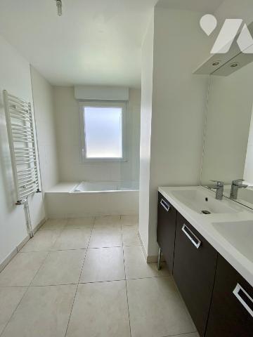 Vertou, Appartement T4 dernier étage