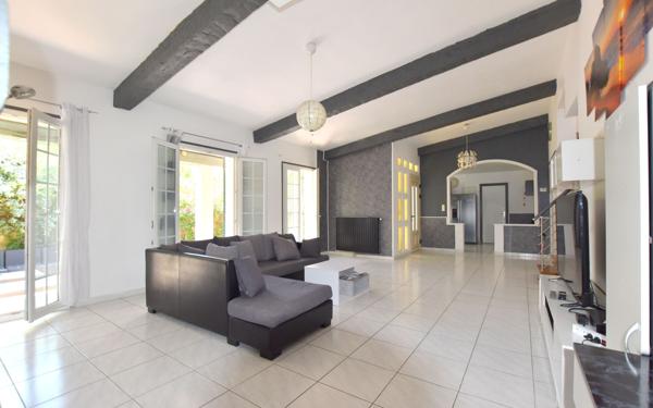 Maison à vendre    7 pièces • 173 m2 La Grande-Motte