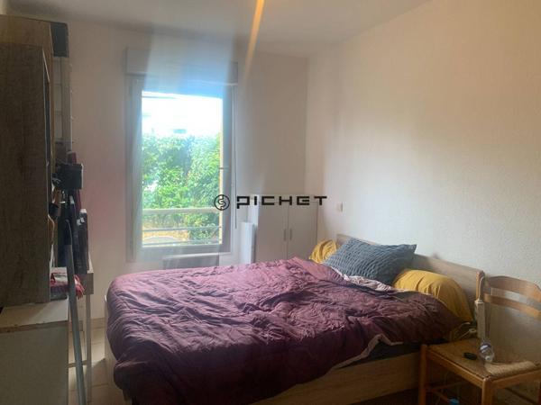 Appartement 2 pièces 38 m² LESCAR - 64230