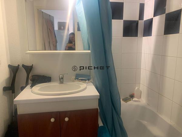 Appartement 2 pièces 38 m² LESCAR - 64230
