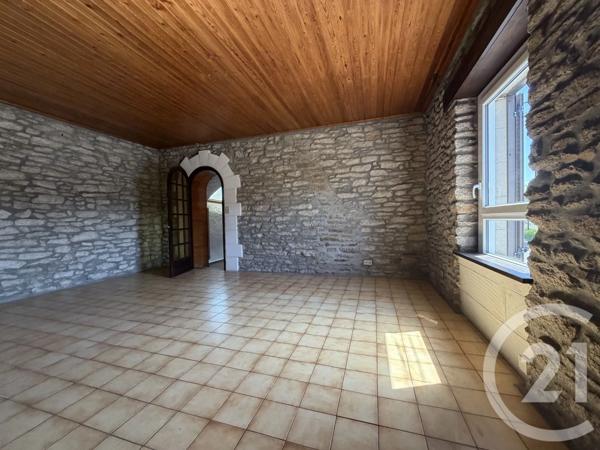 Immeuble à vendre  485 m 2   TREILLIERES  - 44