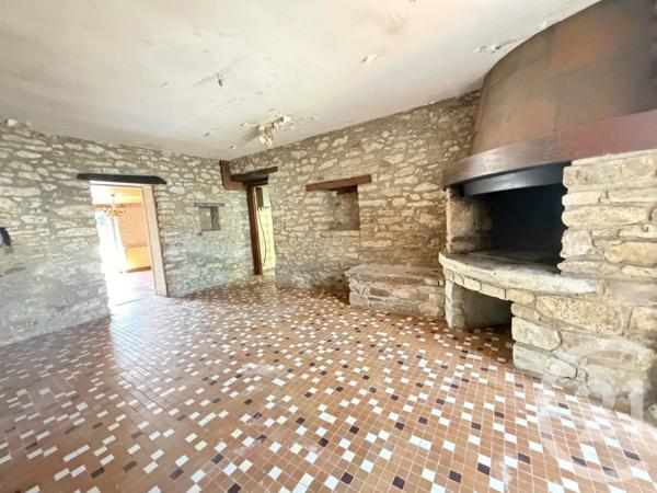 Immeuble à vendre  485 m 2   TREILLIERES  - 44