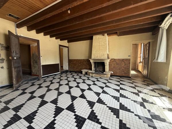 Immeuble à vendre  485 m 2   TREILLIERES  - 44