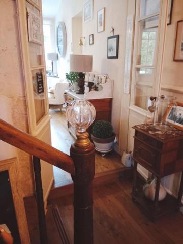 Centre ville  Marennes Maison  6 pièce(s) 170 m2