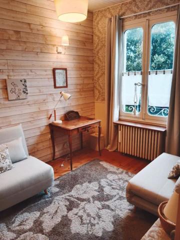 Centre ville  Marennes Maison  6 pièce(s) 170 m2