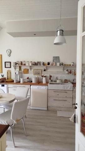 Centre ville  Marennes Maison  6 pièce(s) 170 m2