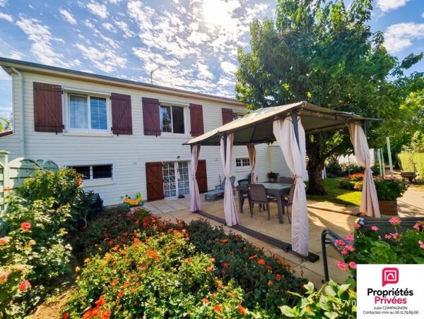 MAISON SUR SOUS-SOL 113 m² - 3 CHAMBRES - GARAGE ET JARDIN ET DEPENDANCES