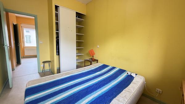 Vichy (03200) Vente à terme libre sur 8 ans - Immeuble avec local commercial, garage-atelier, bureaux et 4 appartements