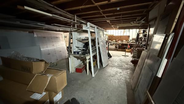 Vichy (03200) Vente à terme libre sur 8 ans - Immeuble avec local commercial, garage-atelier, bureaux et 4 appartements