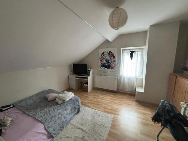 Appartement à vendre 8 pièces 180m² Valentigney (25700)