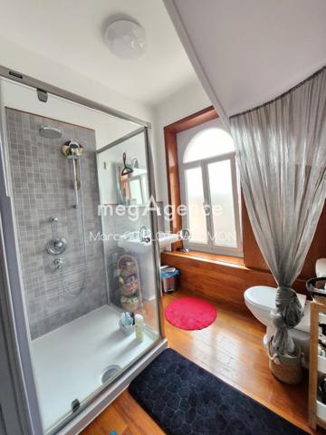 Maison à BOULOGNE-SUR-MER, 62200 - 6 pièces 165m²