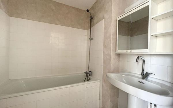 Appartement à louer    1 pièce • 34,18 m2 Montluçon