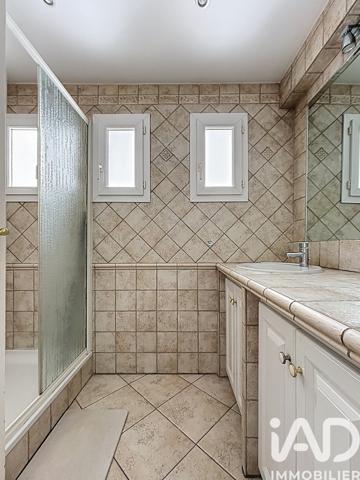 Location appartement 3 pièces 70 m² Le Cannet