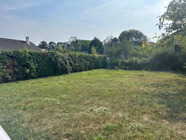 mouxy (limite Aix les Bains) parcelle de terrain constructible de 500 m2 env (libre constructeur)