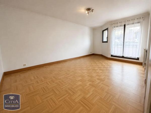 Appartement à louer 3 pièces 85.02m² Quimper (29000)