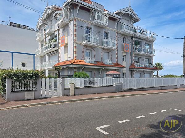 Appartement à vendre Arcachon - 2 pièces, 48m² avec 1 chambre(s) à 378 000€ - AJP Immobilier Arcachon