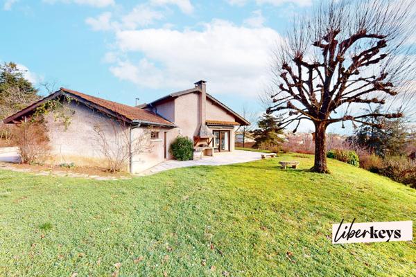 SAINT DIDIER AU MONT D'OR - MAISON D'ARCHITECTE de 180m² - TERRAIN AVEC VUE - 2224m²