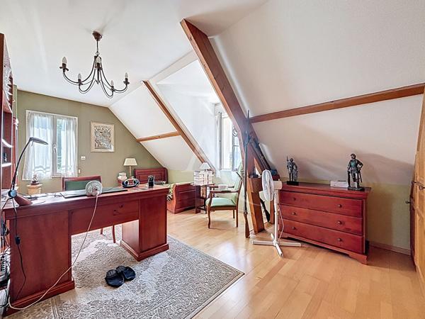 À VENDRE ORSAY Maison 8 pièce(s)