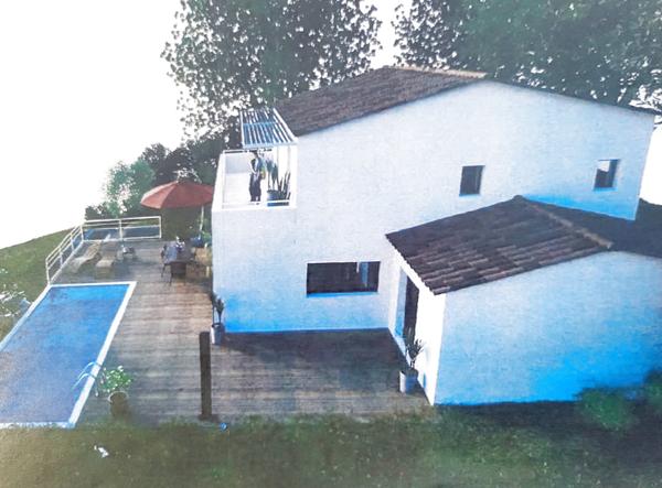 Villa récente F5 + F1 avec piscine Bastelicaccia (20129)
