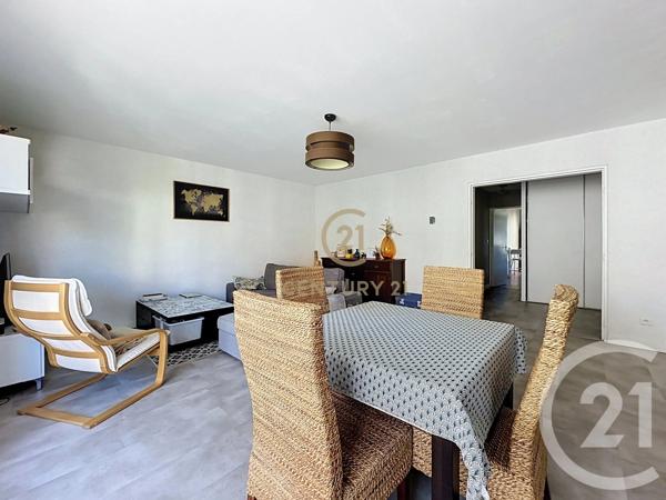 Appartement F5 à vendre  5 pièces - 113,27 m 2   LYON  - 69008