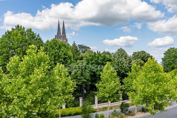 Maison bourgeoise à vendre 12 pièces SOISSONS (02)