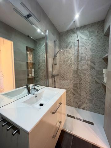 Appartement - 2 pièces - 79 m²