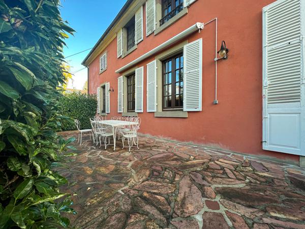 Appartement - 2 pièces - 79 m²