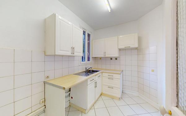 Appartement à vendre    2 pièces • 45 m2 Montrouge