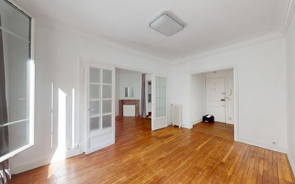 Appartement à vendre    2 pièces • 45 m2 Montrouge