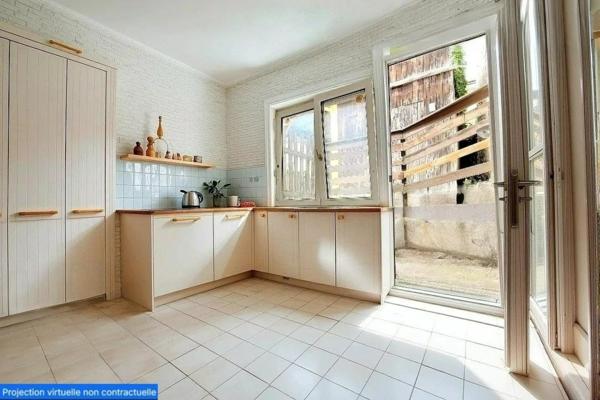 Local commercial ou appartement à rénover SANS COPROPRIETE