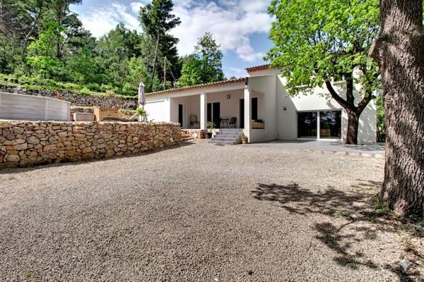 A VENDRE DRAGUIGNAN - Maison 124 m² 3 chambres sur 975 m² de terrain