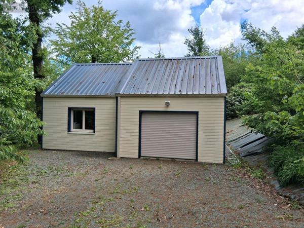 Maison à vendre à Bagnoles-de-l'Orne-Normandie dans l'Orne (61140), ref : 61049-1056