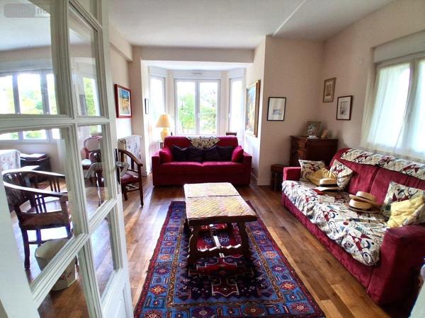 Maison à vendre à Bagnoles-de-l'Orne-Normandie dans l'Orne (61140), ref : 61049-1056