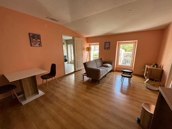 Appartement à louer    2 pièces •    Castelnaudary