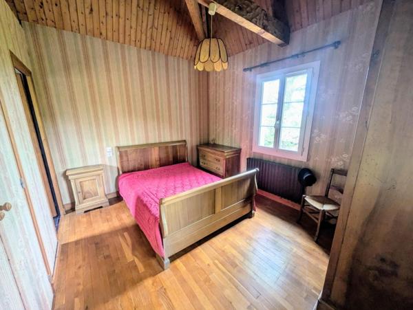 Maison - 7 pièces - 194m²