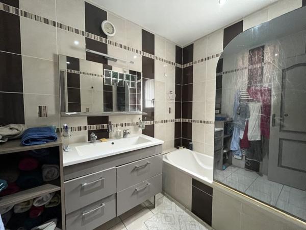 Maison 452 790 € Puilboreau 6 p 140 m² DPE B