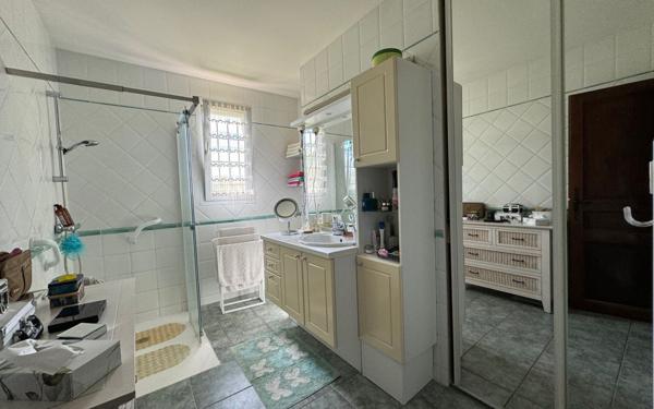 Maison à vendre    5 pièces •  Bourg-de-Péage