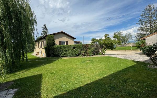 Maison à vendre    5 pièces •  Bourg-de-Péage