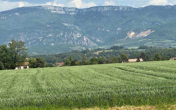 Maison à vendre    5 pièces •  Bourg-de-Péage