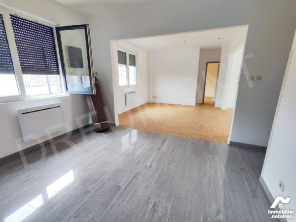 Vente immeuble comprenant trois logements