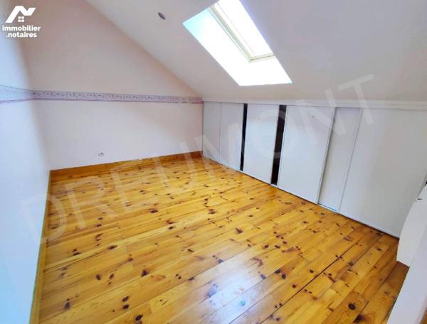 Vente immeuble comprenant trois logements