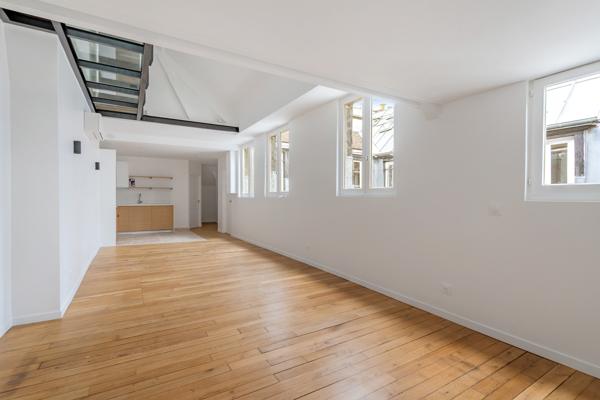 Appartement Duplex à vendre  2 pièces - 58,16 m2 PARIS - 75007