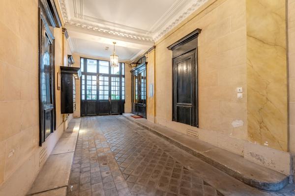 Appartement Duplex à vendre  2 pièces - 58,16 m2 PARIS - 75007