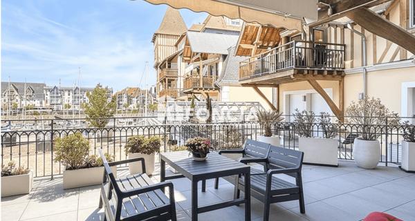 À vendre Appartement 3 pièces 62 m² - Deauville 14800