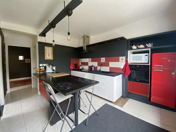 Appartement  4 pièce(s) 133 m2