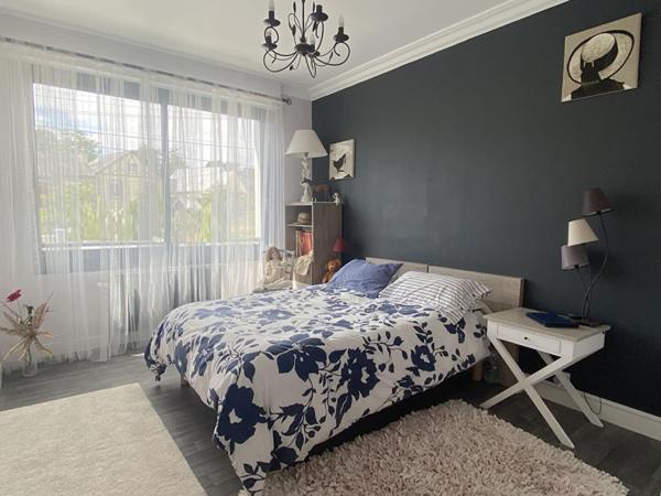 Appartement  4 pièce(s) 133 m2